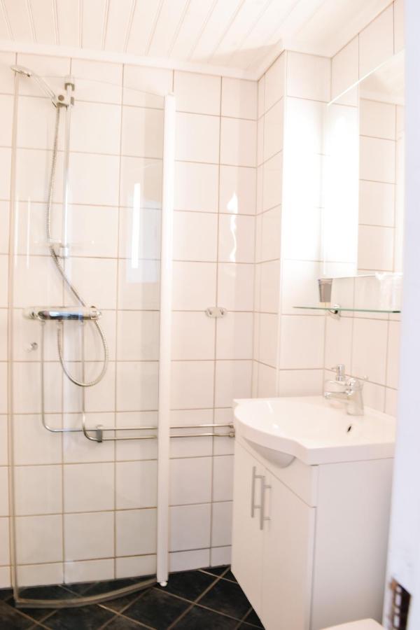 Djupvasshytta Bed & Breakfast Geiranger Buitenkant foto