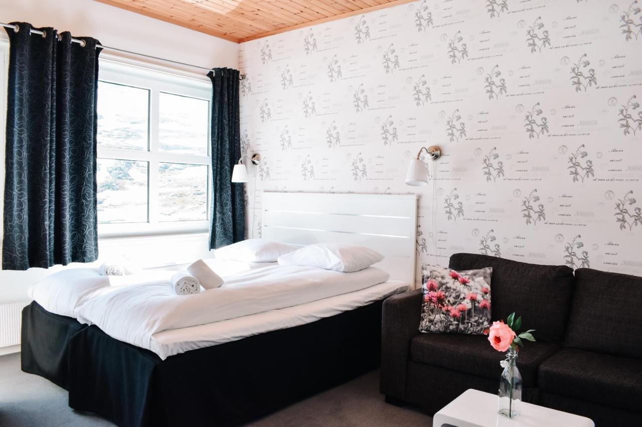 Djupvasshytta Bed & Breakfast Geiranger Buitenkant foto