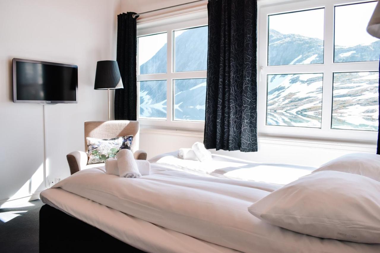 Djupvasshytta Bed & Breakfast Geiranger Buitenkant foto