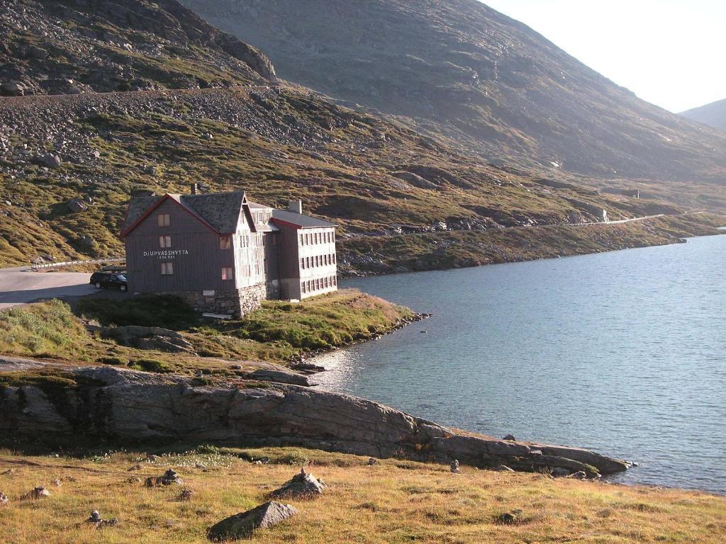 Djupvasshytta Bed & Breakfast Geiranger Buitenkant foto