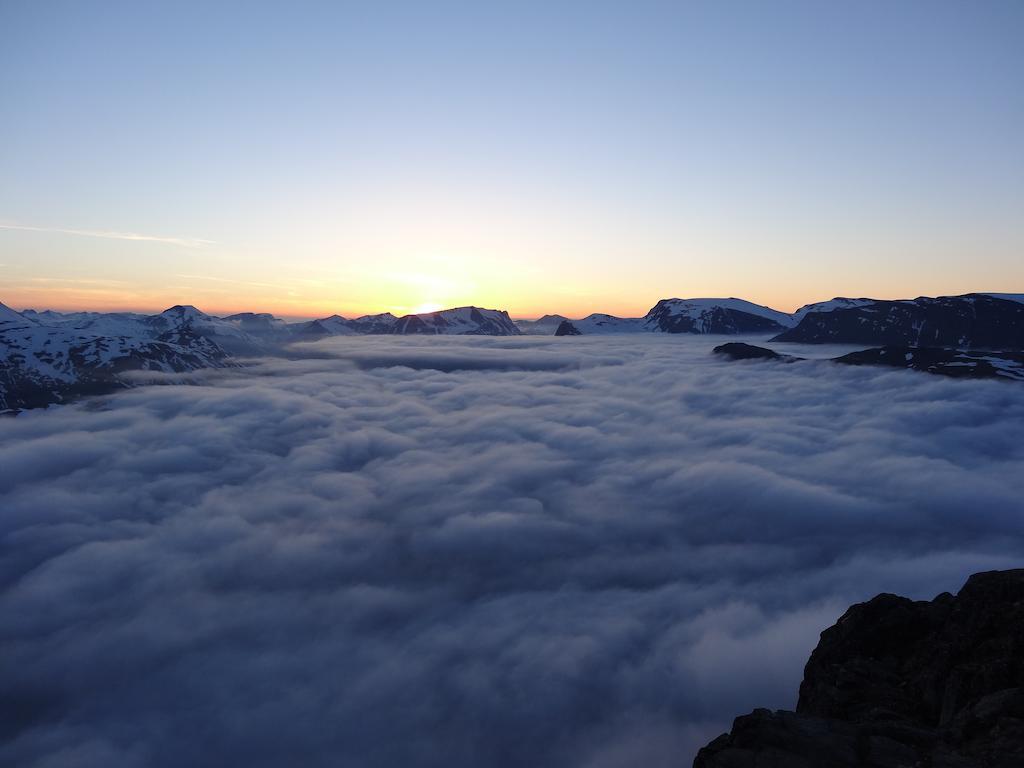 Djupvasshytta Bed & Breakfast Geiranger Buitenkant foto