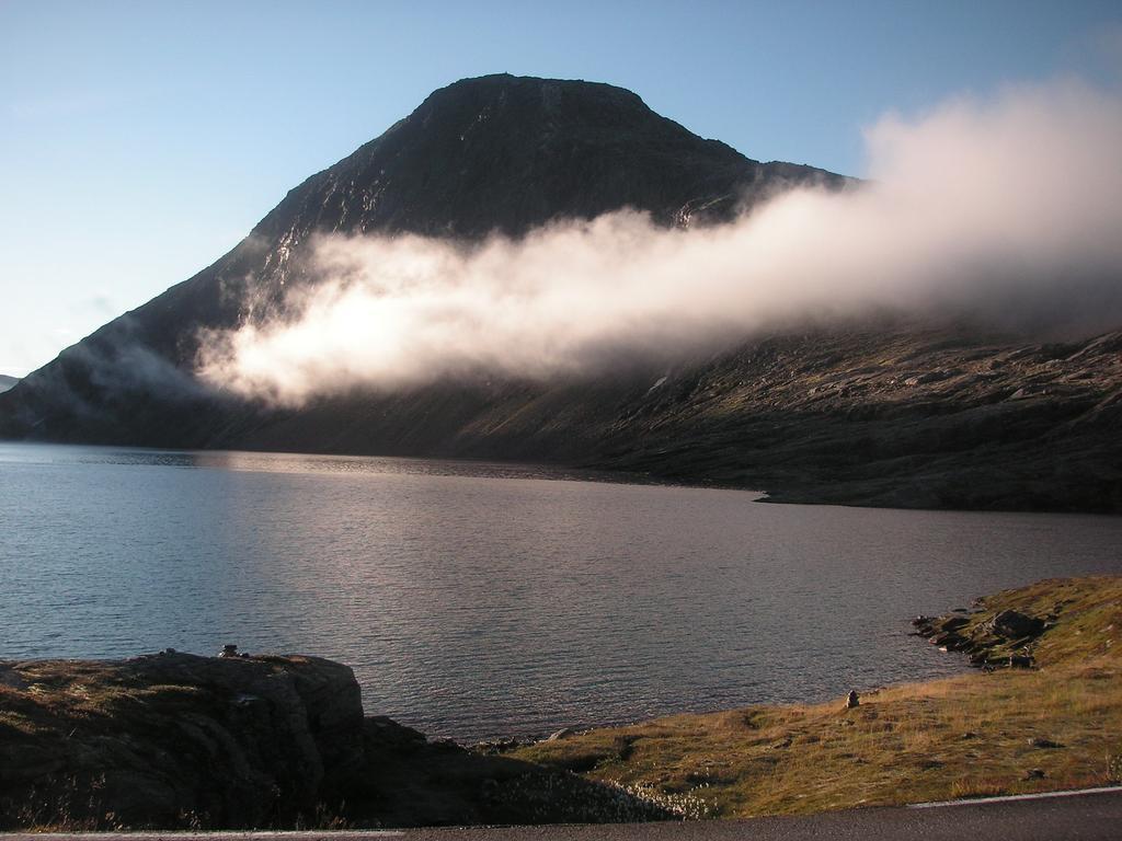 Djupvasshytta Bed & Breakfast Geiranger Buitenkant foto